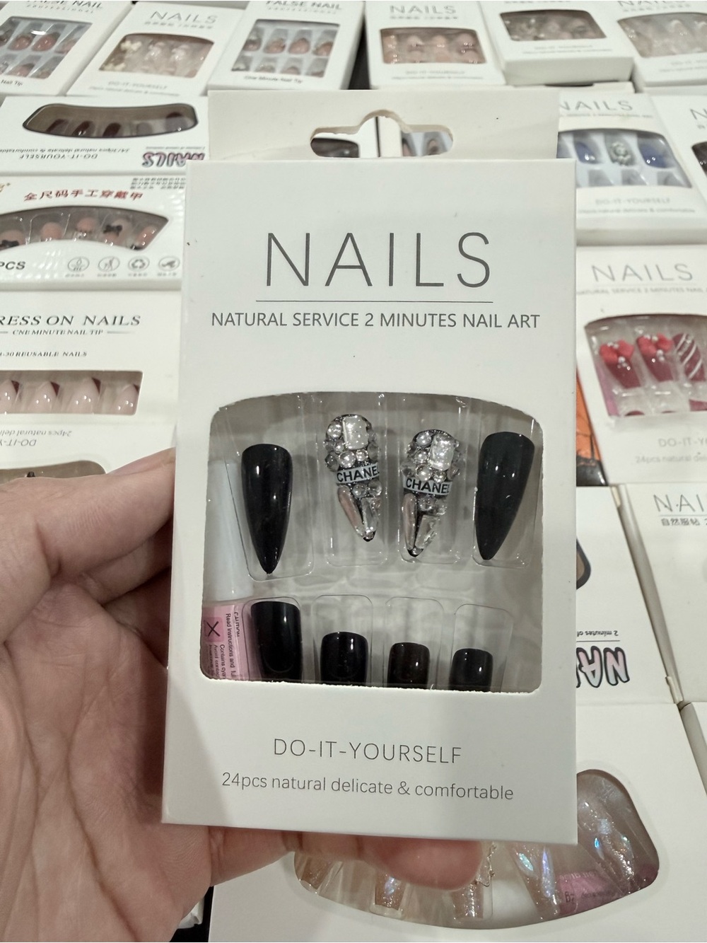 Unbranded Black Decorative Press-On Nail Set with Crystal Accents